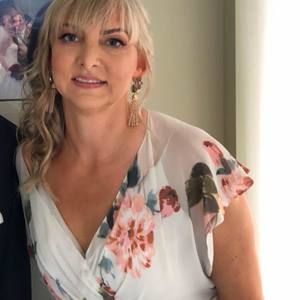 Meet your Posher, Sabrina